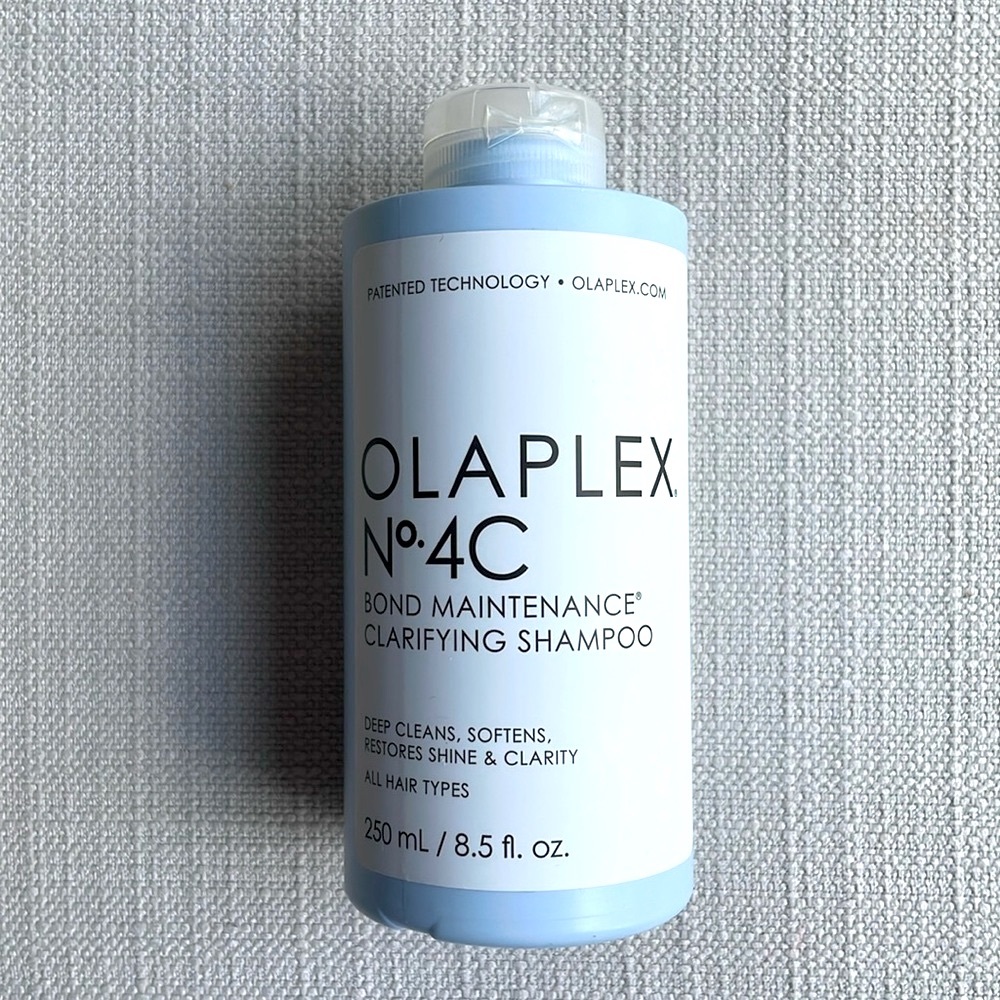 Olaplex No. 4C Bond Maintenance Clarifying Shampoo
